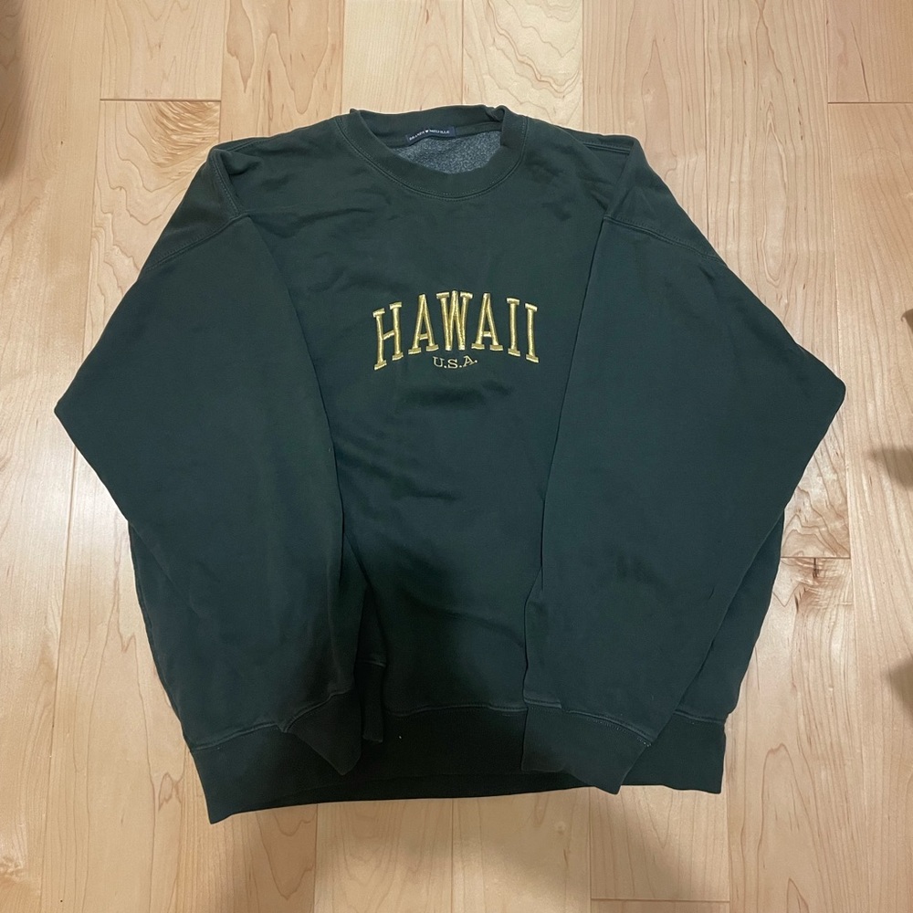 brandy melville Hawaii crewneck